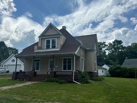 Tiny photo for 503 Portland Avenue, Morrison, IL 61270 (MLS # 12407646)