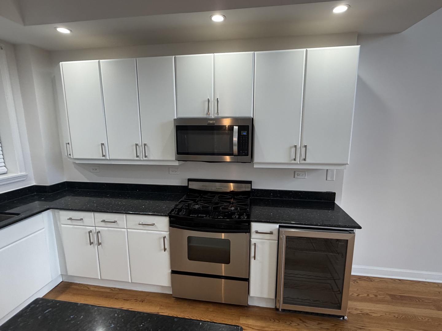 1347 N Sedgwick Street 4N