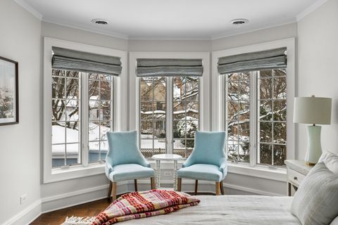 Tiny photo for 2145 Kenilworth Avenue, Wilmette, IL 60091 (MLS # 12527881)