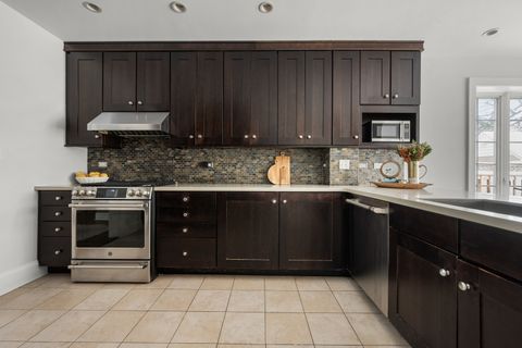 Tiny photo for 2145 Kenilworth Avenue, Wilmette, IL 60091 (MLS # 12527881)