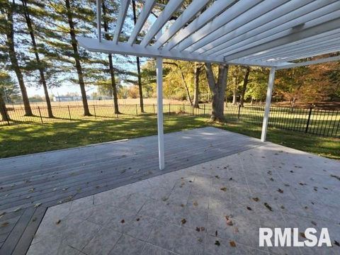 Tiny photo for 3405 PICCADILLY Avenue, Mt Vernon, IL 62864 (MLS # EB460388)