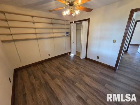 Tiny photo for 3405 PICCADILLY Avenue, Mt Vernon, IL 62864 (MLS # EB460388)