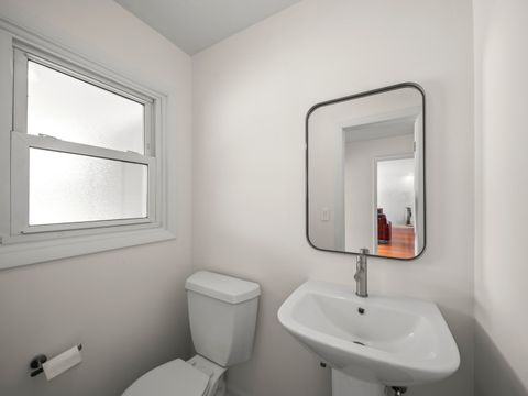 Tiny photo for 16 Yorkshire Drive, Lincolnshire, IL 60069 (MLS # 12572421)