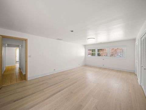 Tiny photo for 16 Yorkshire Drive, Lincolnshire, IL 60069 (MLS # 12572421)