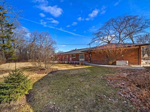 Tiny photo for 16 Yorkshire Drive, Lincolnshire, IL 60069 (MLS # 12572421)