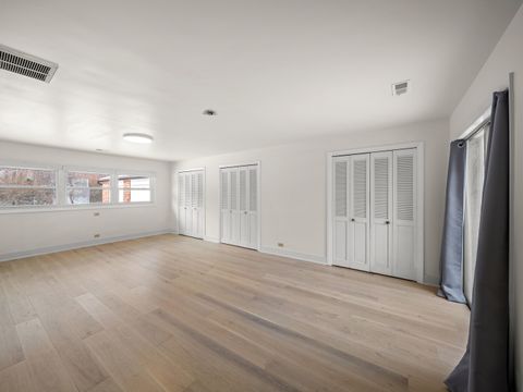 Tiny photo for 16 Yorkshire Drive, Lincolnshire, IL 60069 (MLS # 12572421)