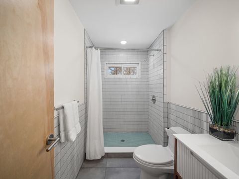 Tiny photo for 16 Yorkshire Drive, Lincolnshire, IL 60069 (MLS # 12572421)