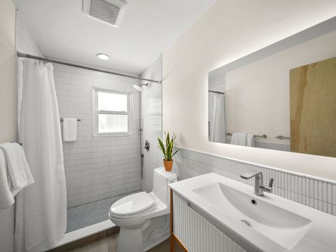 Tiny photo for 16 Yorkshire Drive, Lincolnshire, IL 60069 (MLS # 12572421)