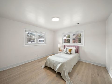 Tiny photo for 16 Yorkshire Drive, Lincolnshire, IL 60069 (MLS # 12572421)