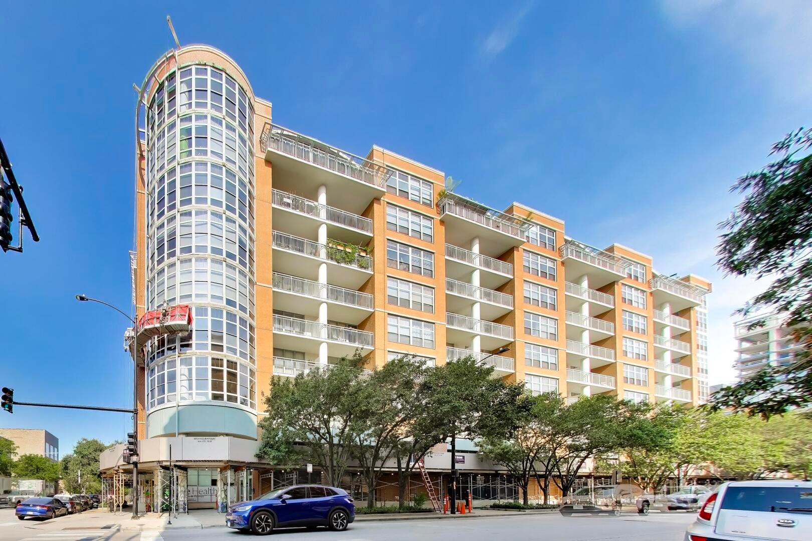 1200 W Monroe Street 510