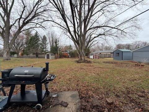 Tiny photo for 7502 Buffalo Grove Road, Loves Park, IL 61111 (MLS # 12589883)