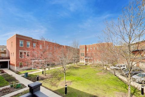 Tiny photo for 4010 N Clark Street #C, Chicago, IL 60613 (MLS # 12626710)