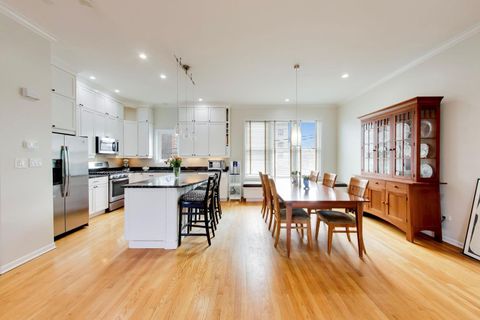 Tiny photo for 4010 N Clark Street #C, Chicago, IL 60613 (MLS # 12626710)