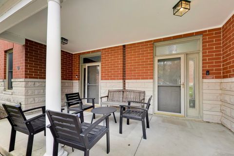 Tiny photo for 4010 N Clark Street #C, Chicago, IL 60613 (MLS # 12626710)