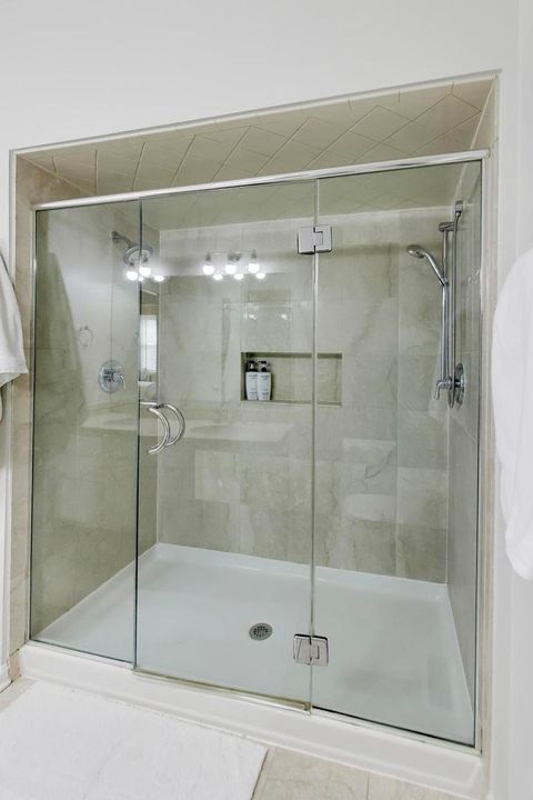 Tiny photo for 4010 N Clark Street #C, Chicago, IL 60613 (MLS # 12626710)