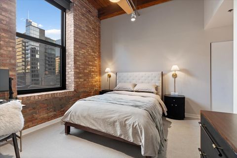 Tiny photo for 300 W Grand Avenue #302, Chicago, IL 60654 (MLS # 12595773)