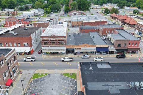 Tiny photo for 1302 &1306 Walnut Street, Murphysboro, IL 62966 (MLS # 12676091)