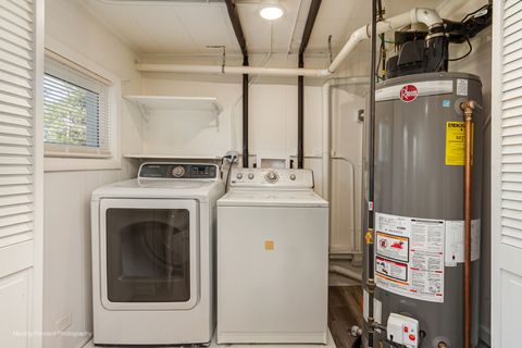 Tiny photo for 344 S Mason Street, Bensenville, IL 60106 (MLS # 12473978)