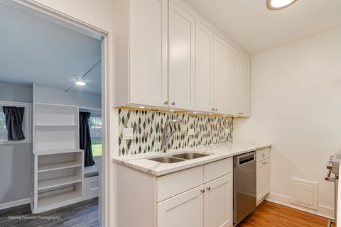 Tiny photo for 344 S Mason Street, Bensenville, IL 60106 (MLS # 12473978)