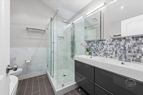 Tiny photo for 547 Rosebud Drive S, Lombard, IL 60148 (MLS # 12610211)