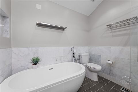 Tiny photo for 547 Rosebud Drive S, Lombard, IL 60148 (MLS # 12610211)