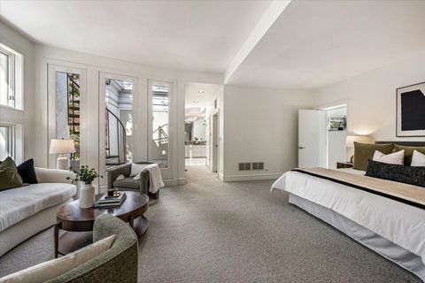 Tiny photo for 2209 N Seminary Avenue, Chicago, IL 60614 (MLS # 12507680)