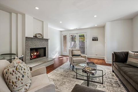Tiny photo for 2209 N Seminary Avenue, Chicago, IL 60614 (MLS # 12507680)