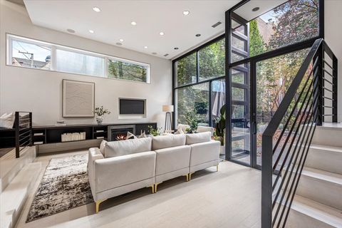 Tiny photo for 2209 N Seminary Avenue, Chicago, IL 60614 (MLS # 12507680)