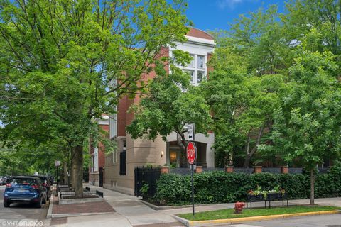 Photo of 2209 N Seminary Avenue, Chicago, IL 60614 (MLS # 12507680) Photo of 2209 N Seminary Avenue, Chicago, IL 60614 (MLS # 12507680)