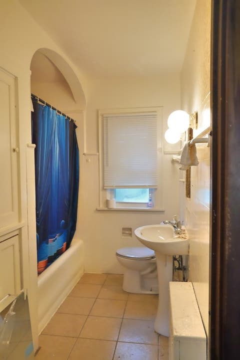 Tiny photo for 113 E ARCADIA Avenue, Peoria, IL 61603 (MLS # 12663194)