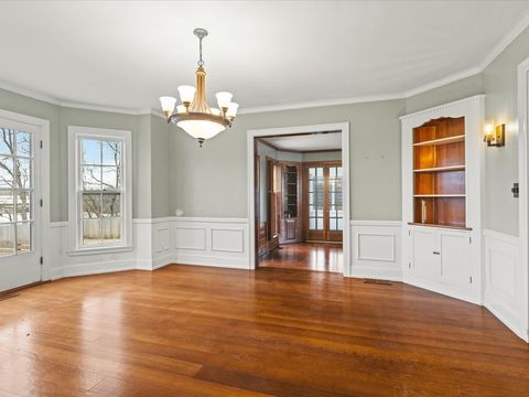 Tiny photo for 2014 Glenview Road, Rockford, IL 61107 (MLS # 12581498)