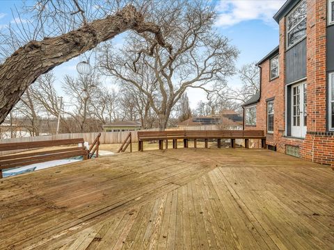 Tiny photo for 2014 Glenview Road, Rockford, IL 61107 (MLS # 12581498)