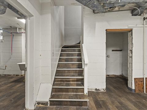 Tiny photo for 2014 Glenview Road, Rockford, IL 61107 (MLS # 12581498)