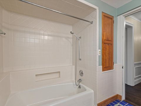 Tiny photo for 2014 Glenview Road, Rockford, IL 61107 (MLS # 12581498)