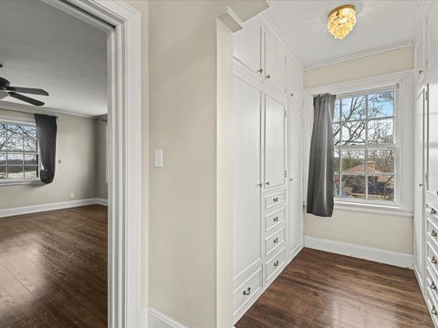 Tiny photo for 2014 Glenview Road, Rockford, IL 61107 (MLS # 12581498)