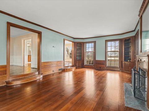 Tiny photo for 2014 Glenview Road, Rockford, IL 61107 (MLS # 12581498)