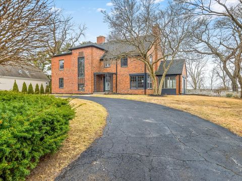 Tiny photo for 2014 Glenview Road, Rockford, IL 61107 (MLS # 12581498)