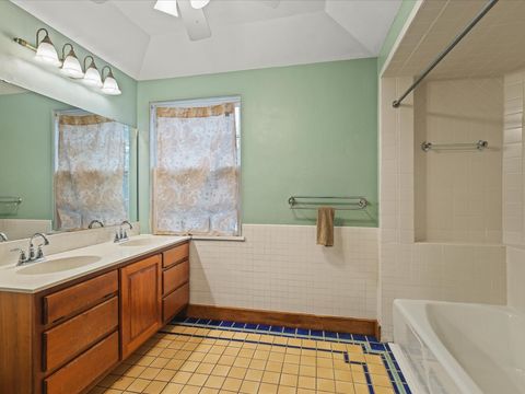 Tiny photo for 2014 Glenview Road, Rockford, IL 61107 (MLS # 12581498)