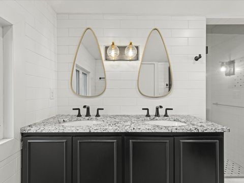 Tiny photo for 2014 Glenview Road, Rockford, IL 61107 (MLS # 12581498)