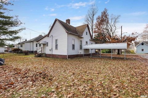 Tiny photo for 607 N LOGAN Street, Marion, IL 62959 (MLS # EB460598)