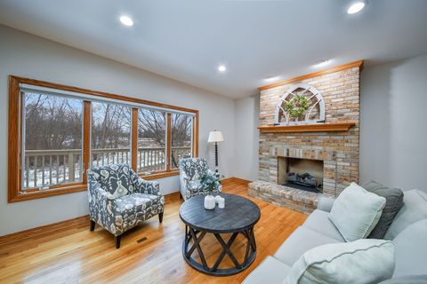 Tiny photo for 723 Manor Hill Place, Sugar Grove, IL 60554 (MLS # 12547109)