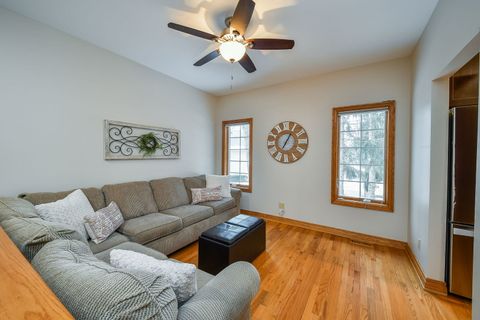 Tiny photo for 723 Manor Hill Place, Sugar Grove, IL 60554 (MLS # 12547109)