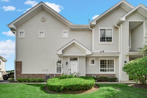 Photo of 565 Blue Springs Drive, Fox Lake, IL 60020 (MLS # 12708602)