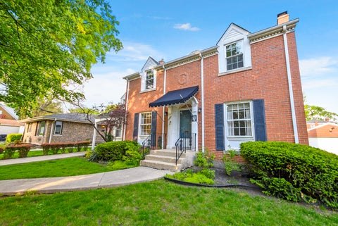 Tiny photo for 10321 S Claremont Avenue, Chicago, IL 60643 (MLS # 12667798)