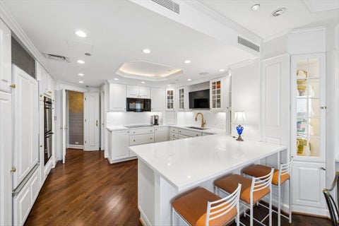 Tiny photo for 950 N Michigan Avenue #2302, Chicago, IL 60611 (MLS # 12783255)