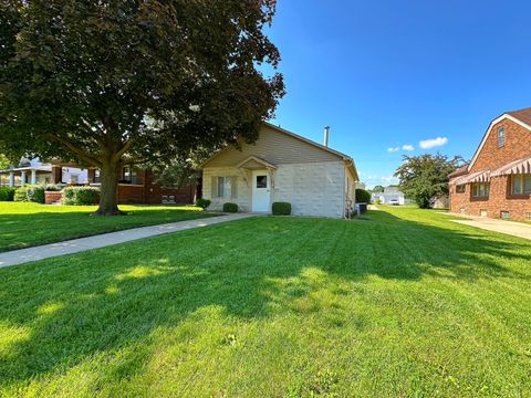 Tiny photo for 1124 E Main Street, Streator, IL 61364 (MLS # 12395623)