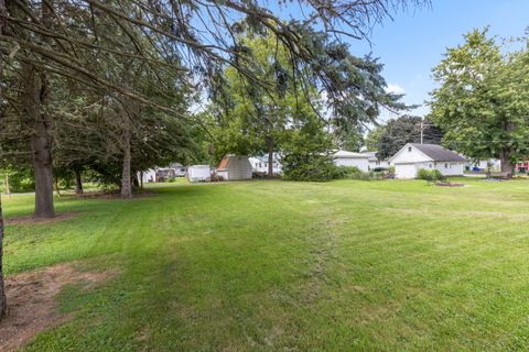 Tiny photo for 213 Hager Avenue, Milledgeville, IL 61051 (MLS # 12456409)