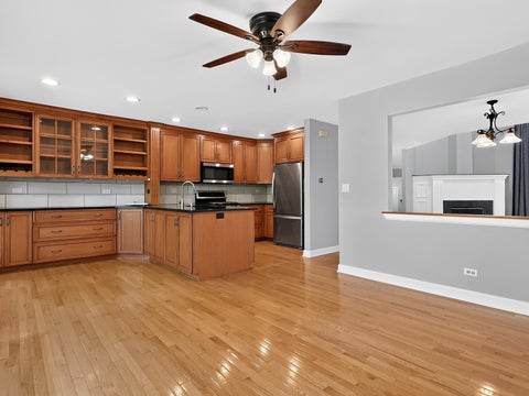 Tiny photo for 22W132 Butterfield Road, Glen Ellyn, IL 60137 (MLS # 12753309)