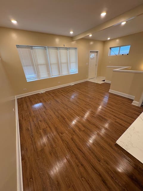 Photo of 7408 S Yates Boulevard, Chicago, IL 60649 (MLS # 12739390)