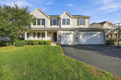 Photo of 946 Oxford Court, Pingree Grove, IL 60140 (MLS # 12793224)